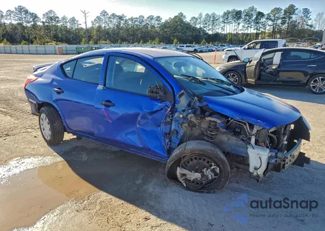 2015 Nissan Versa S z USA, uszkodzony, nr VIN 3N1CN7AP0FL838322